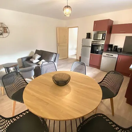 For 4 To 6 People With A 60m Terrace
